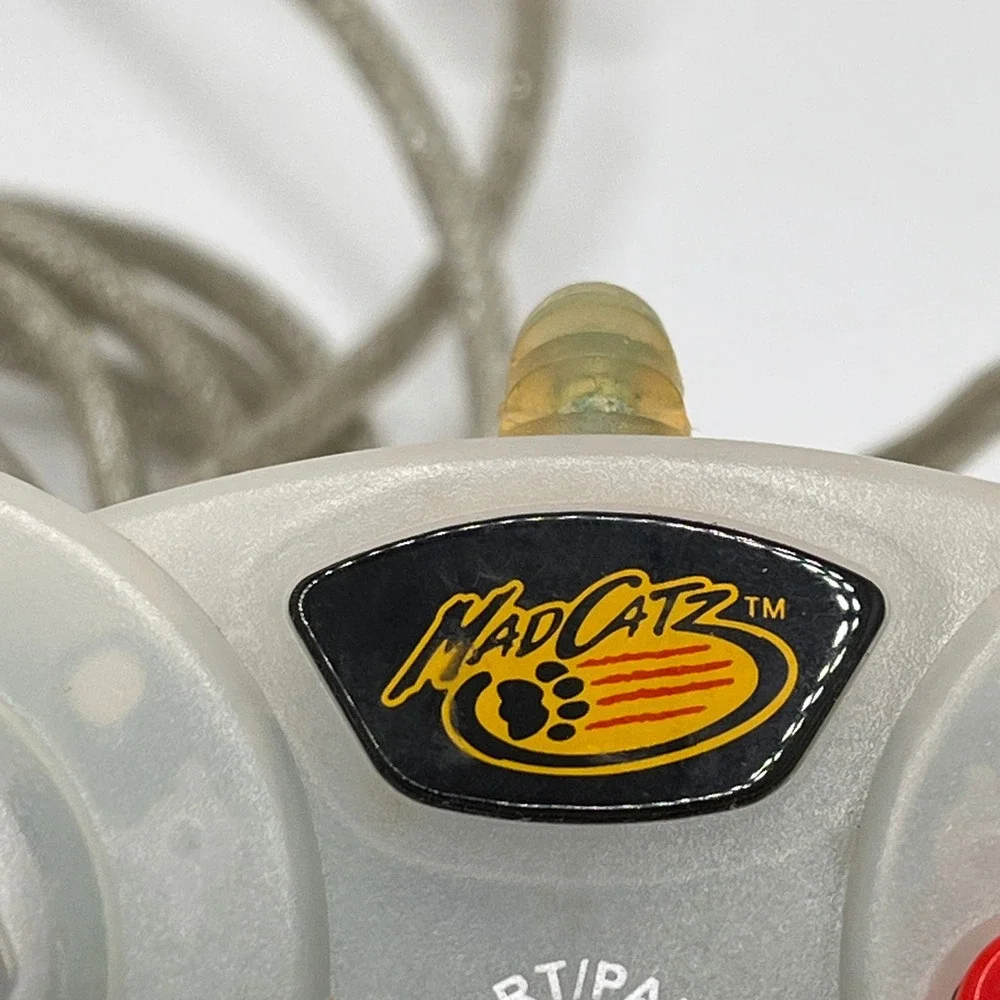 Mad Catz mad catz