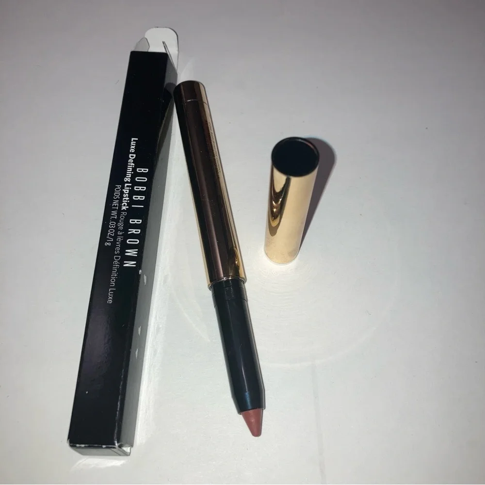 Bobbi Brown never been