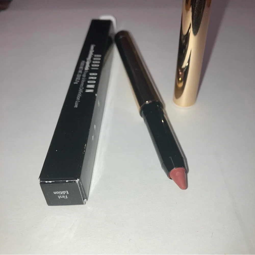Bobbi Brown never been