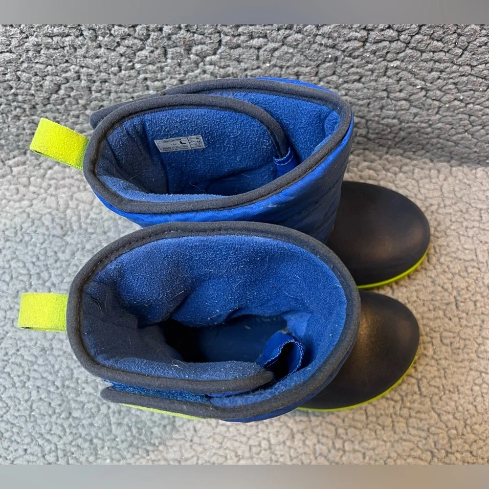 CROCS kids lodge