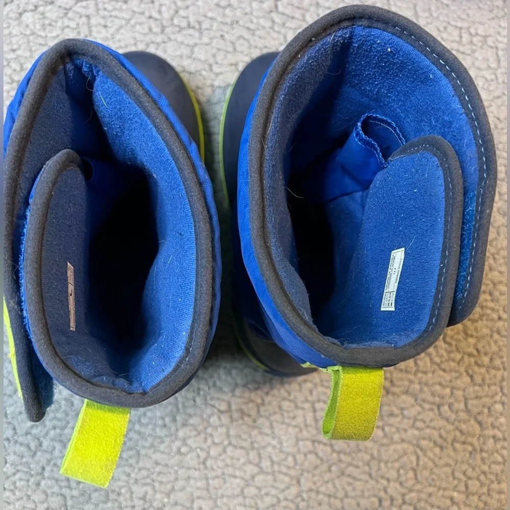 CROCS kids lodge