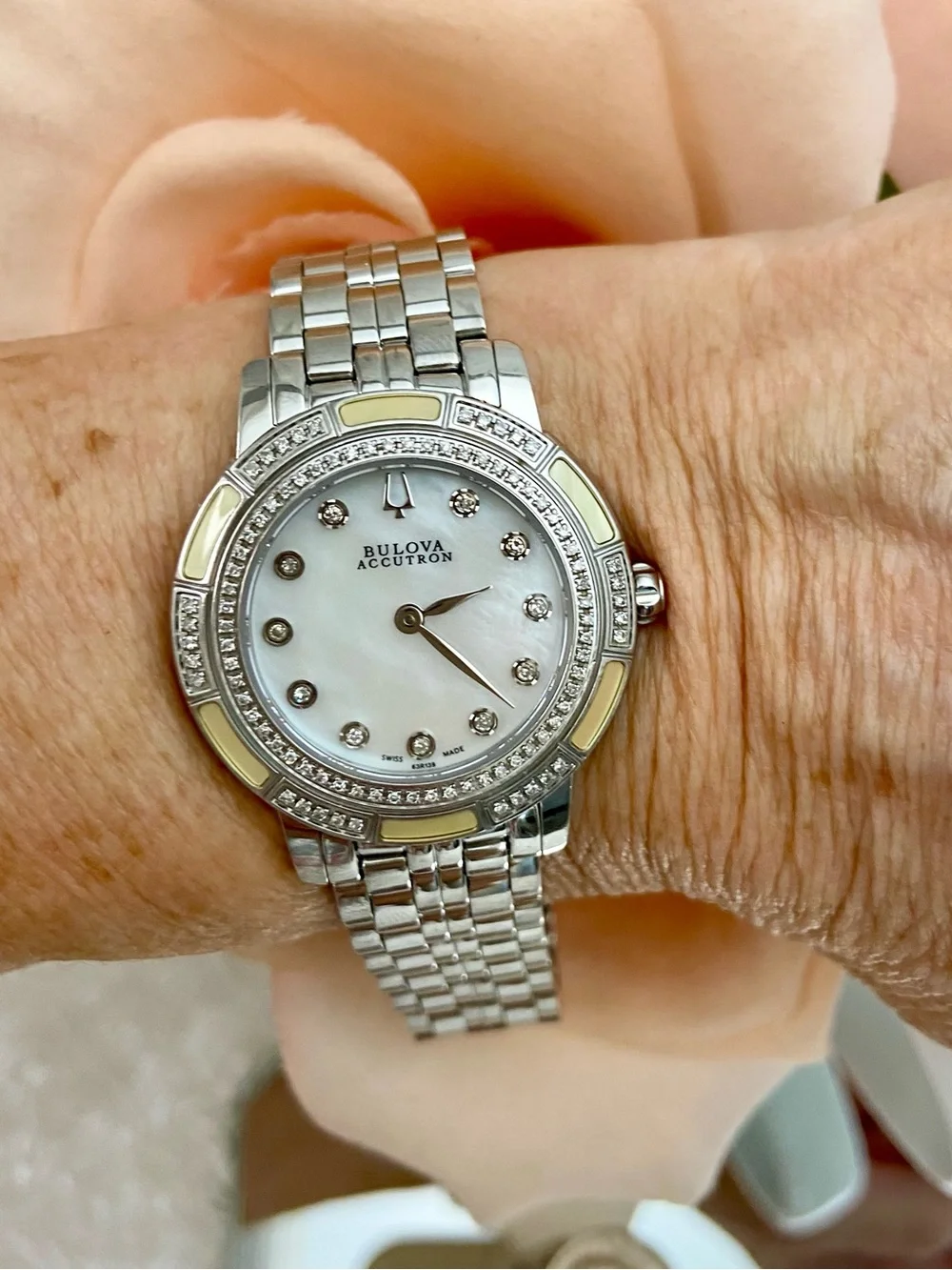 Accutron bulova pemberton
