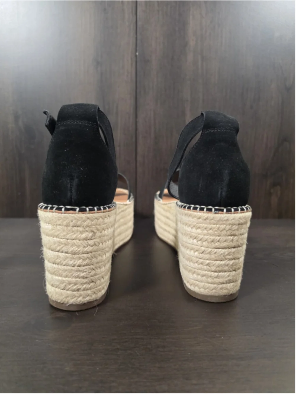 Aqua style espadrille package
