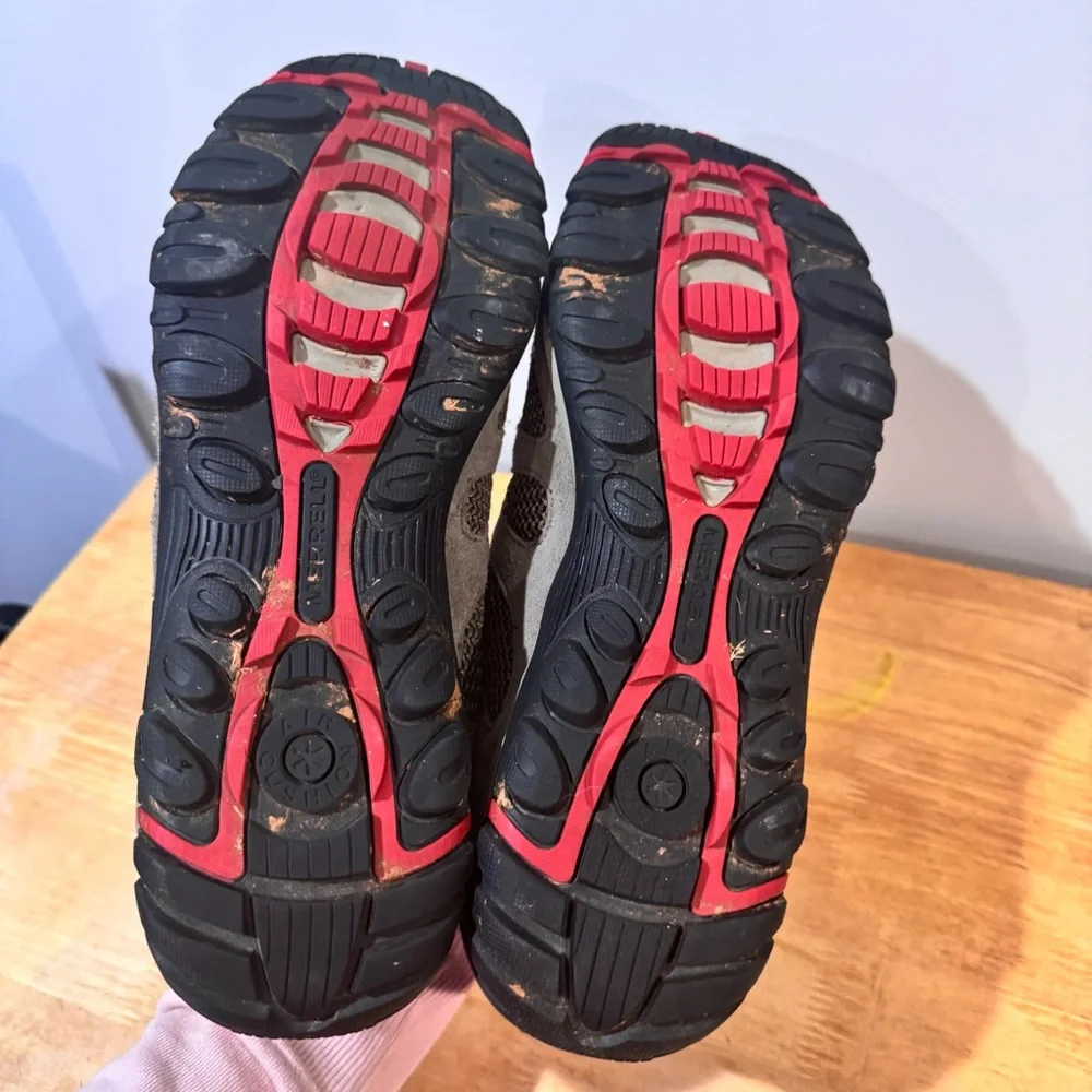 Merrell yokota hiking