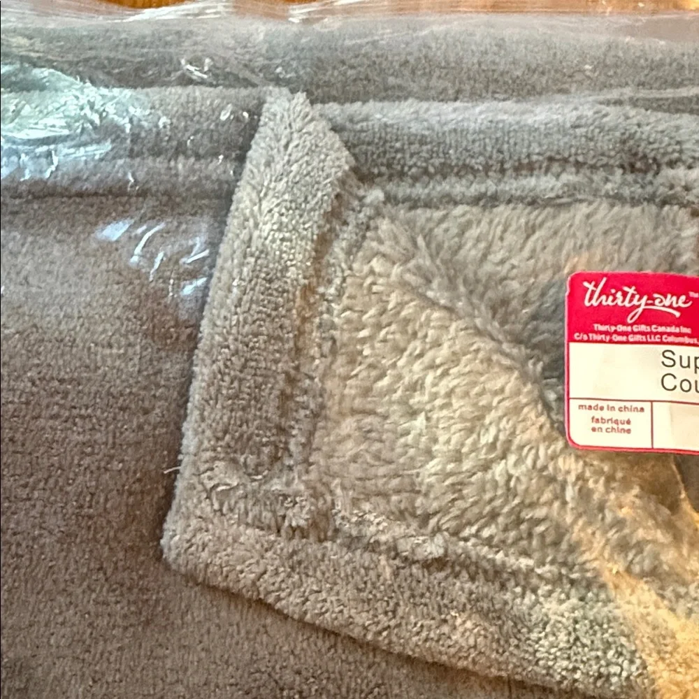 thirty-one soft charcoal