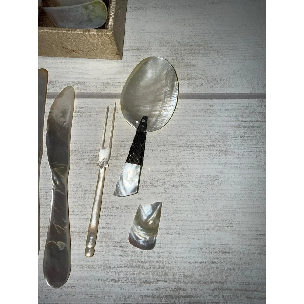 The Unbranded Brand vintage mother