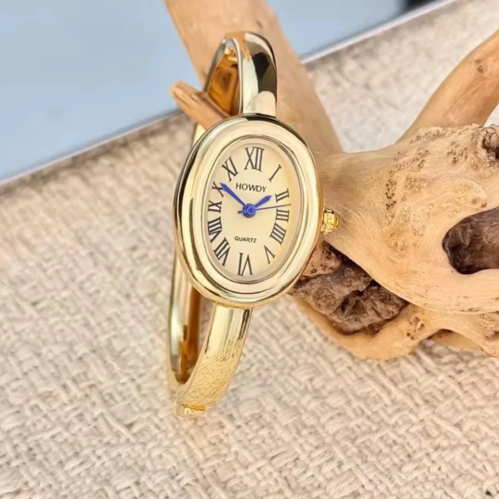 Anthropologie chic gold