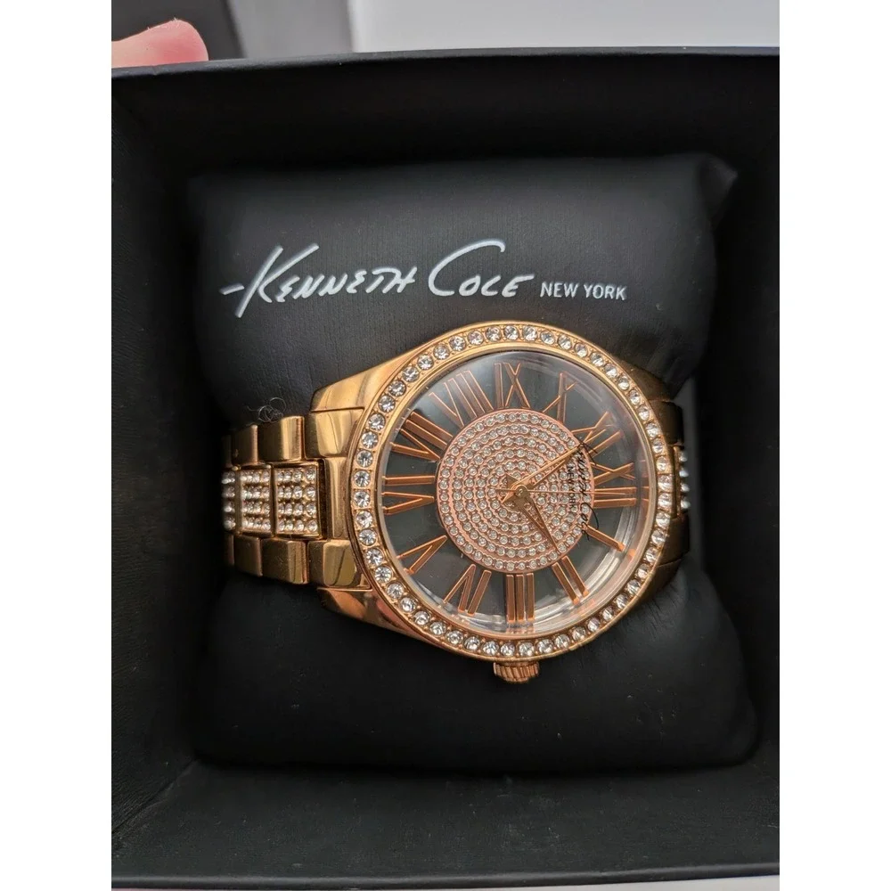 Kenneth Cole kenneth cole