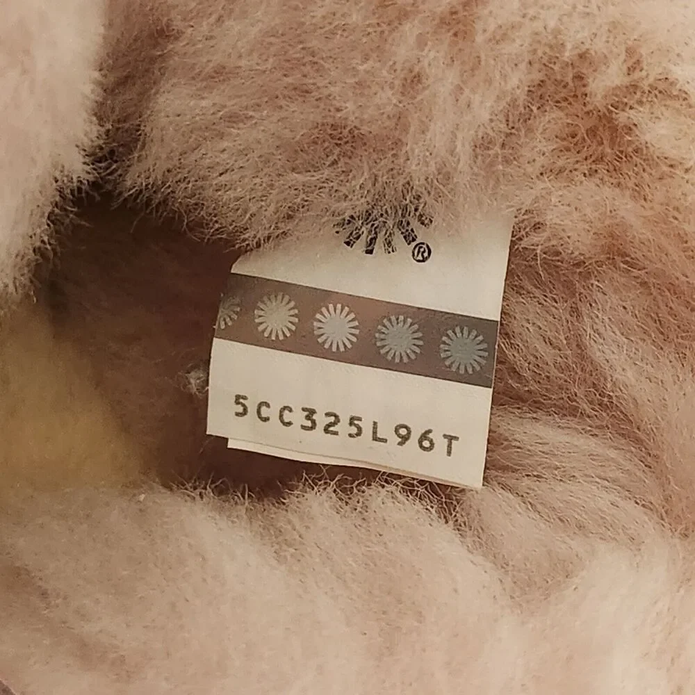 UGG good preowned