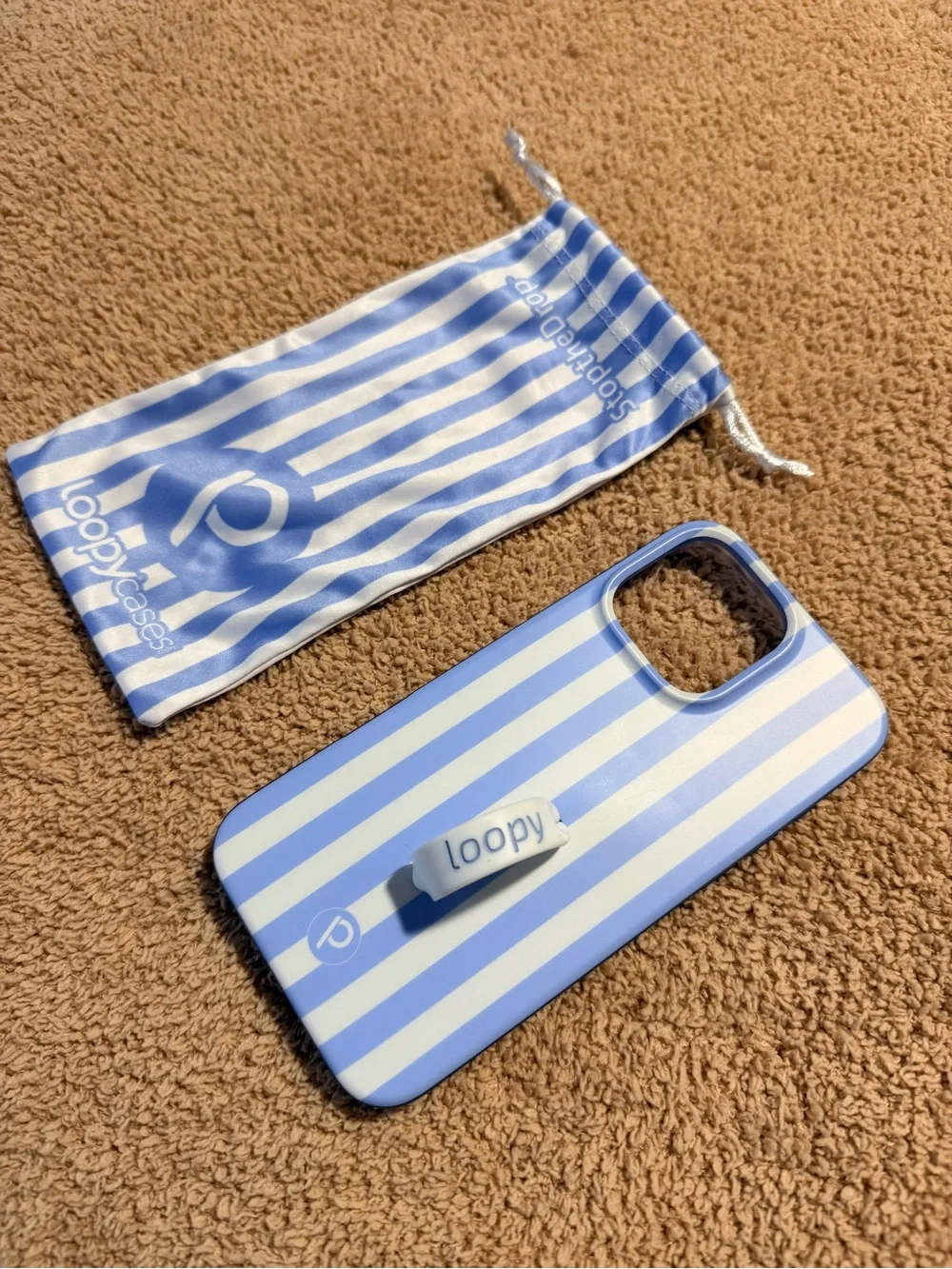 Loopy Case Blue Stripes - Apple / iPhone 16 Pro Max (6.9