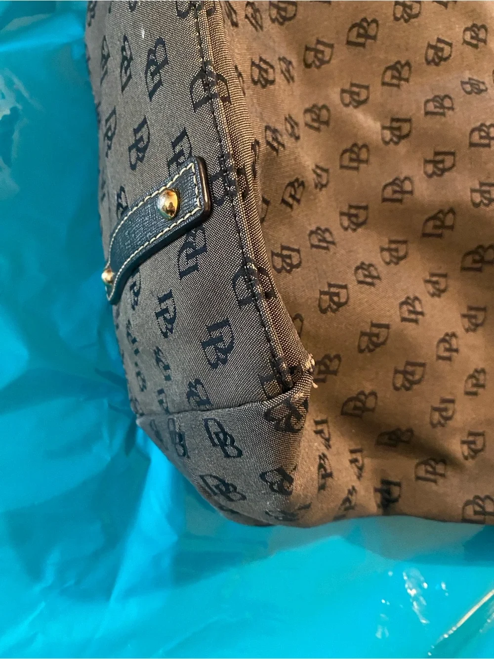 Dooney & Bourke dooney bourke