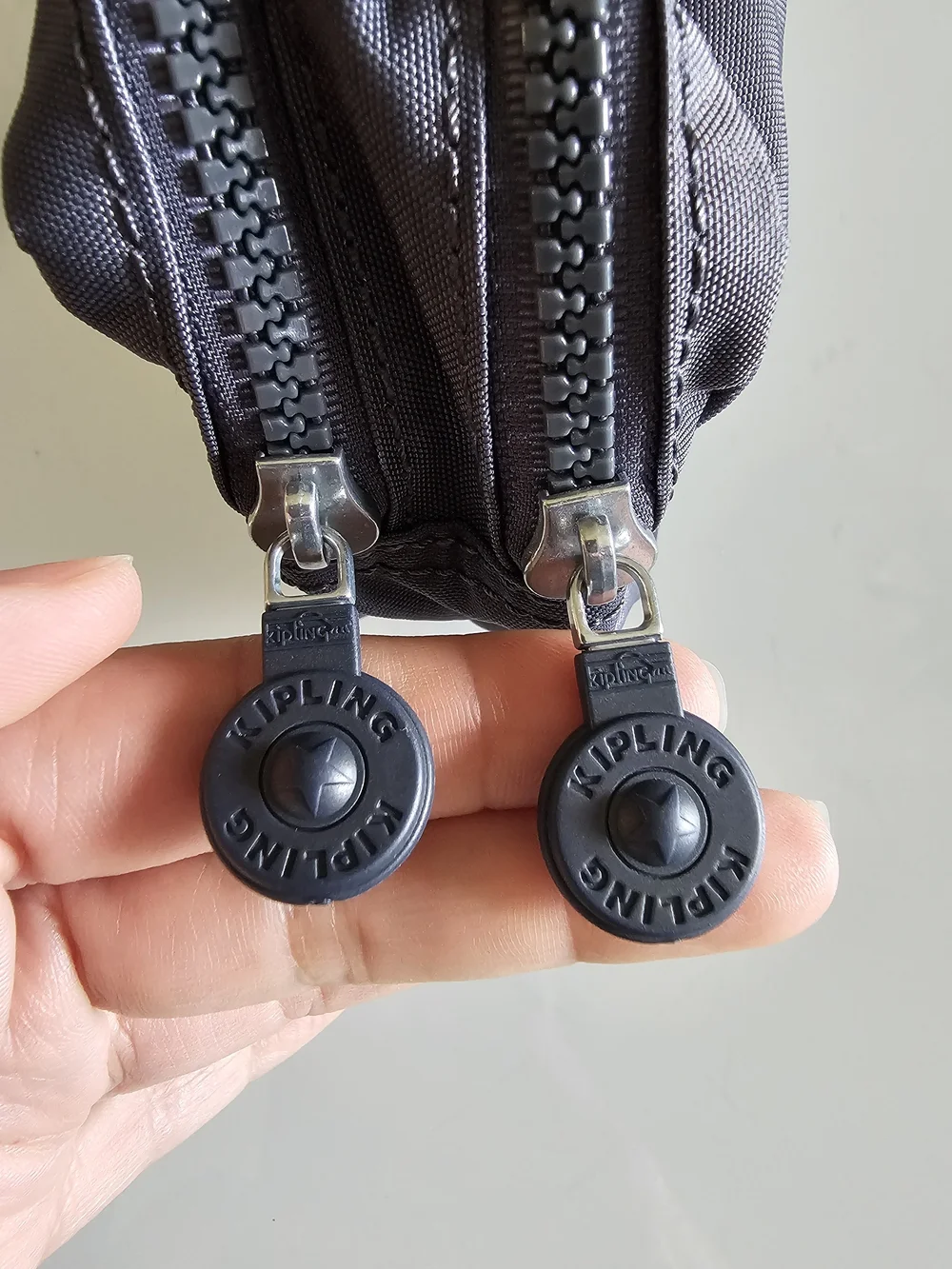 Kipling add pop