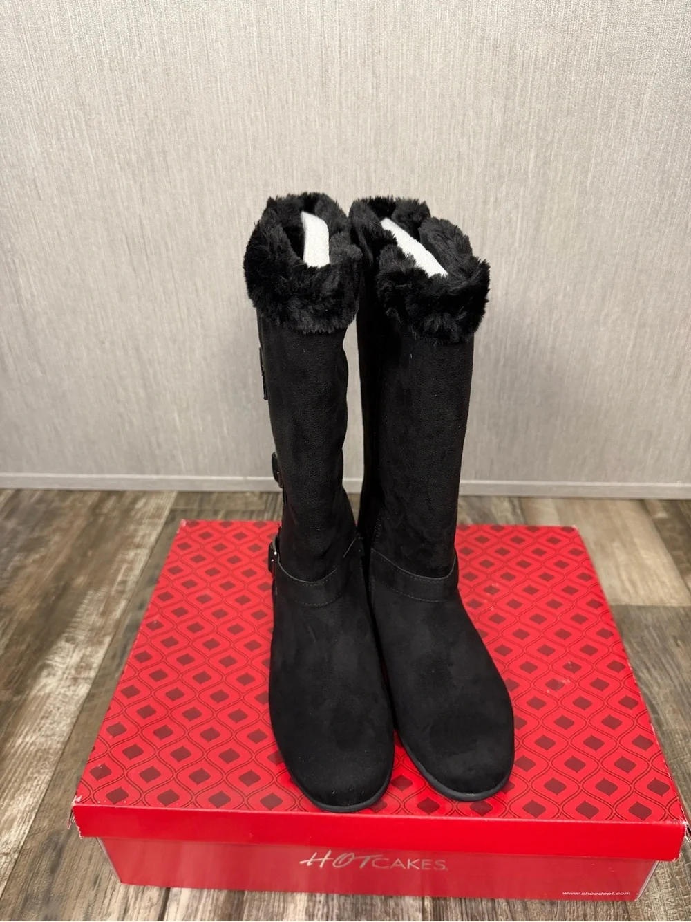 Hot Cakes warm faux