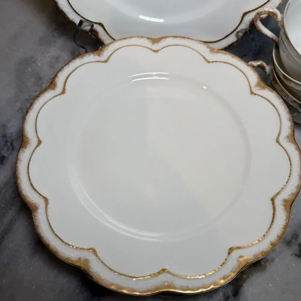 Haviland includes set