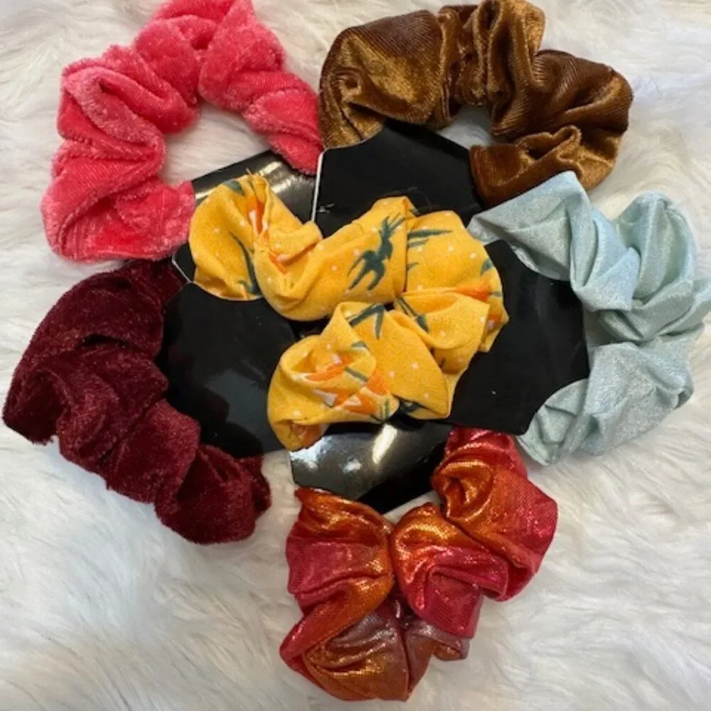 Bundle (6) Satin & Velvet Scrunchie   ISC8130- KIDS  Handmade NWT Boutique