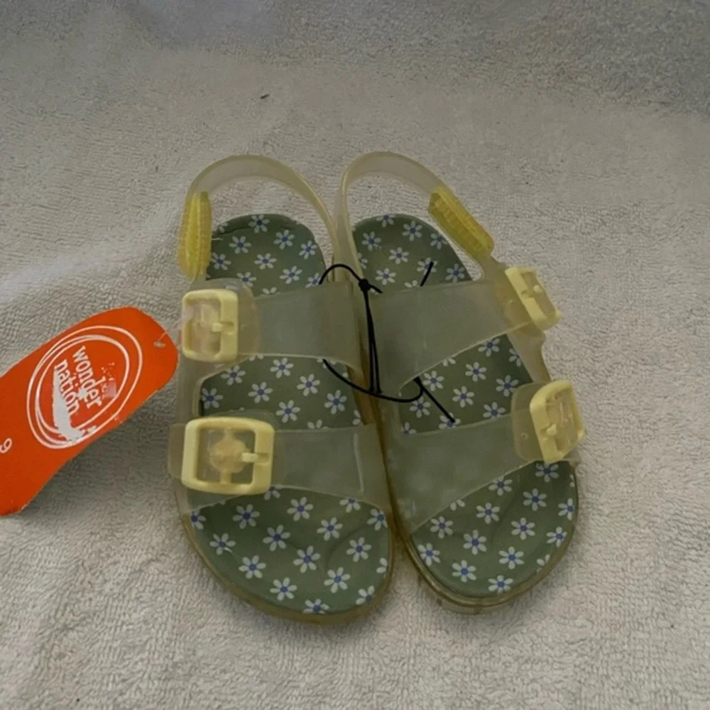 Wonder Nation Sandals Girls‎ Size 9 New Green