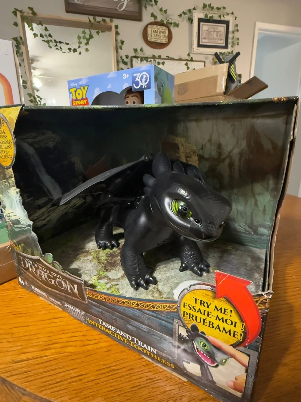 Dreamworks licensed toothless