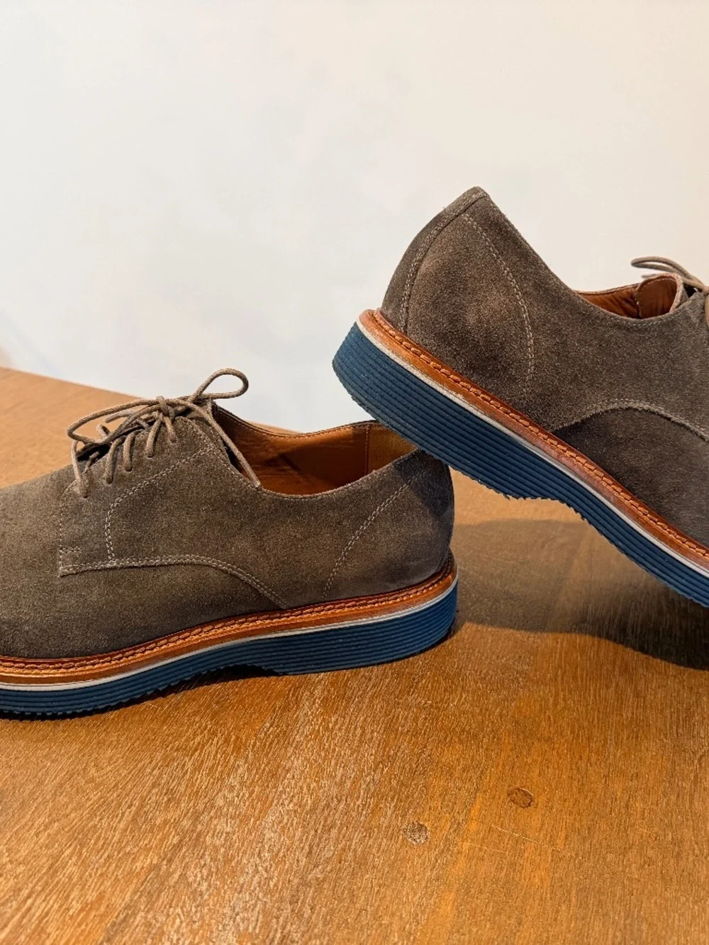 Johnston & Murphy cushioned #suedeshoes
