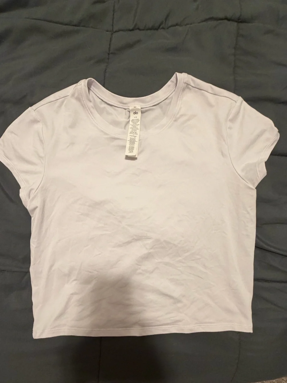 ALO Yoga light breathable worn
