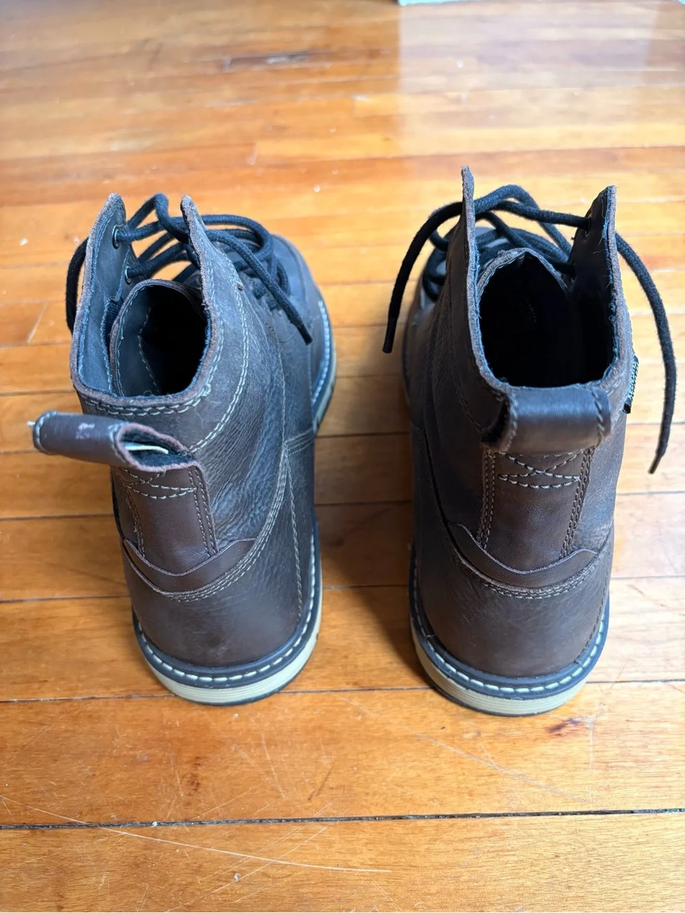 Keen durable dark