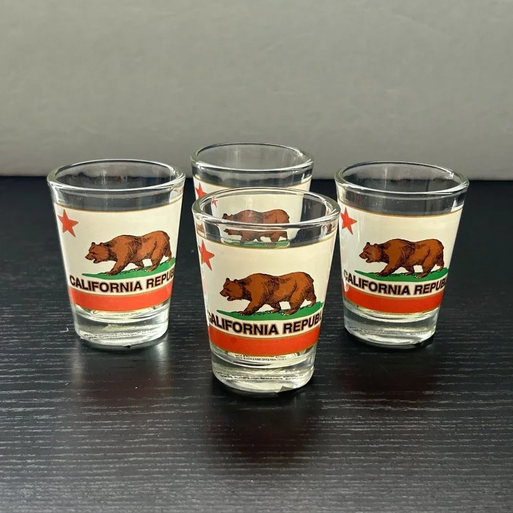Lot of 4 California Cali Republic Shot Glass Bear Flag Souvenir Decor‎ Gift