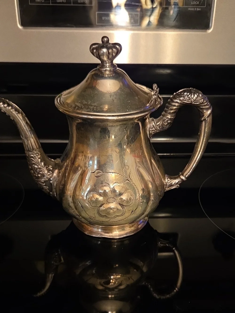Vntg Silver Tea Set - 3 Piece Creamer Sugar and Teapot.  Lid Is Teapot Lifts Off