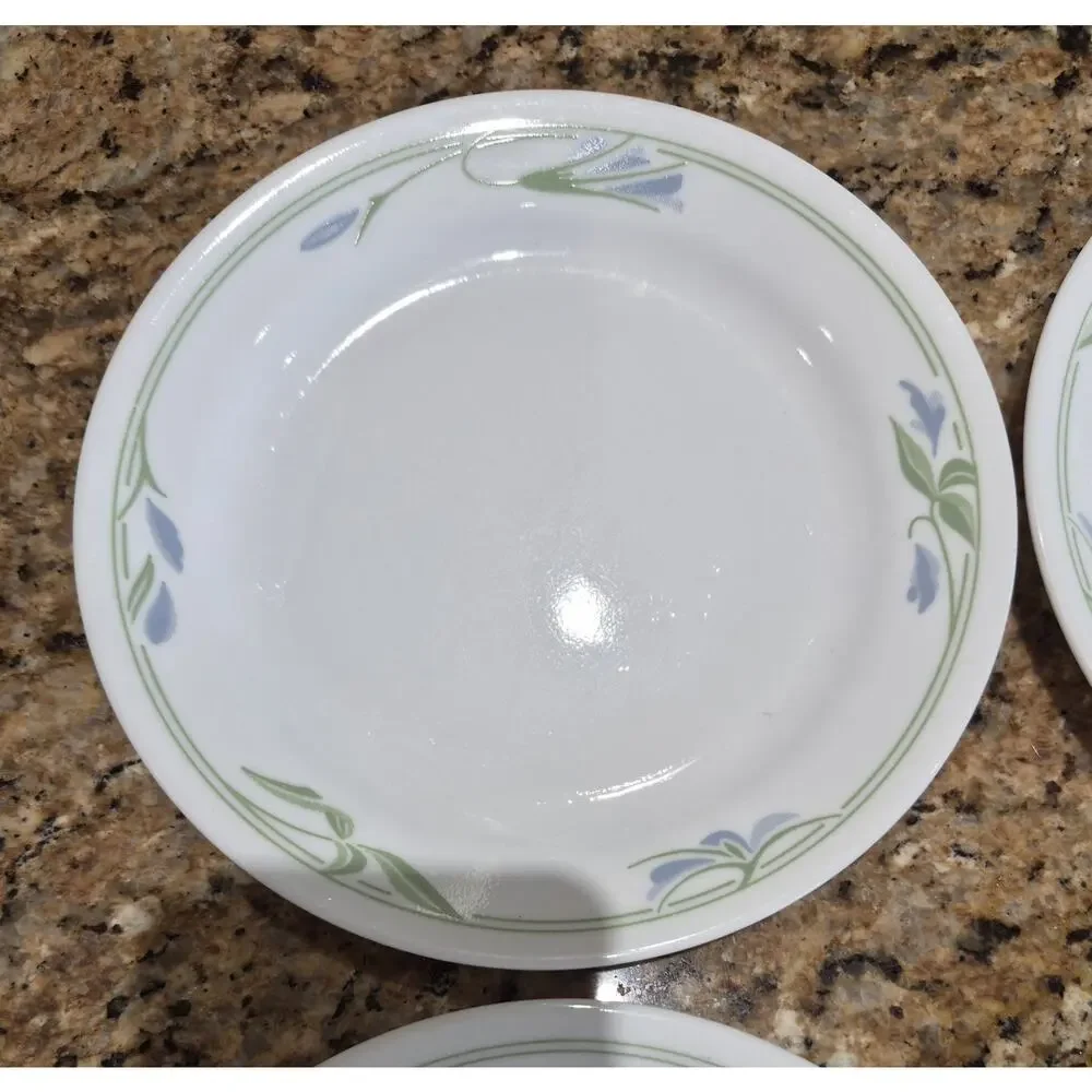 Corelle Blue Wreath Plates 7 1/4