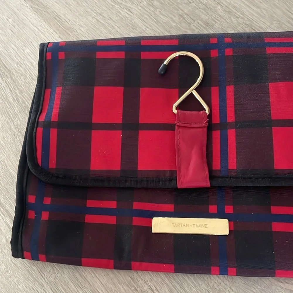 Tartan + Twine Hanging Valet Red & Black W/ White Plaid - 21.5