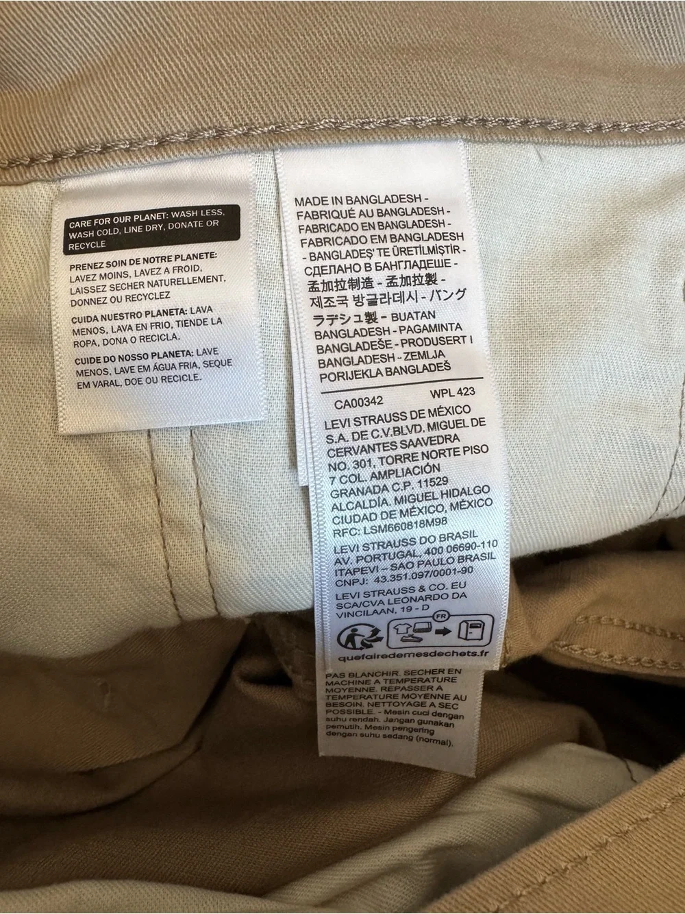 Levis please check