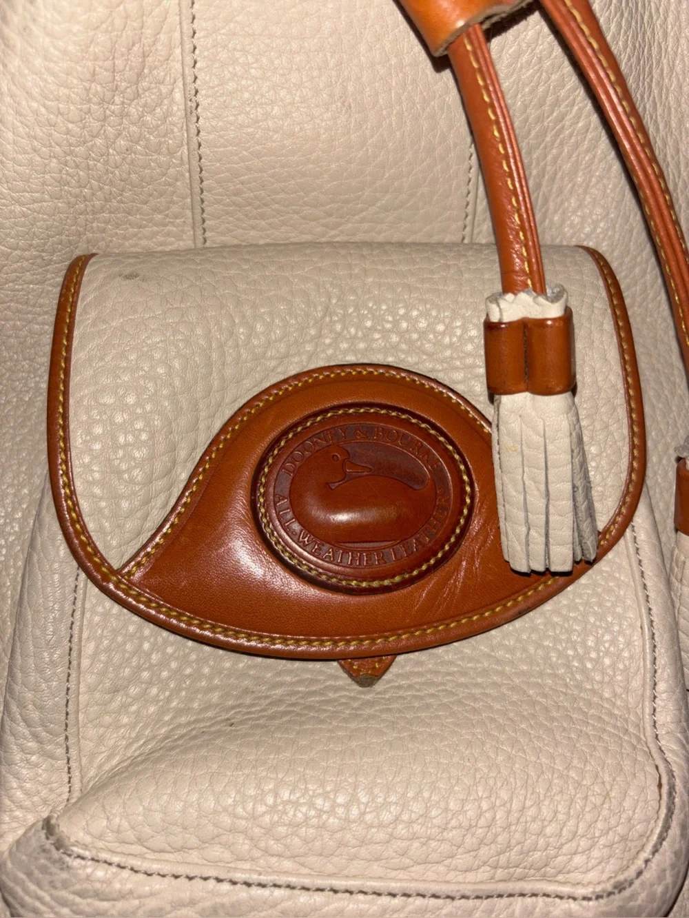 Dooney & Bourke classic vintage