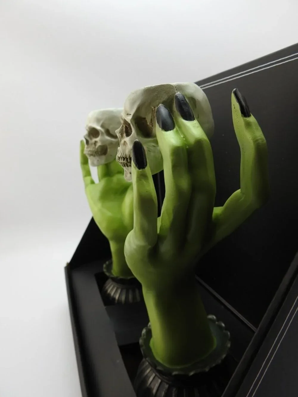 Martha Stewart Halloween Witch Hands Skulls Taper Candle Sticks Pair Holder NIB