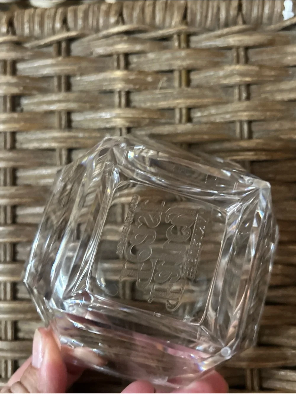 N/A clear crystal