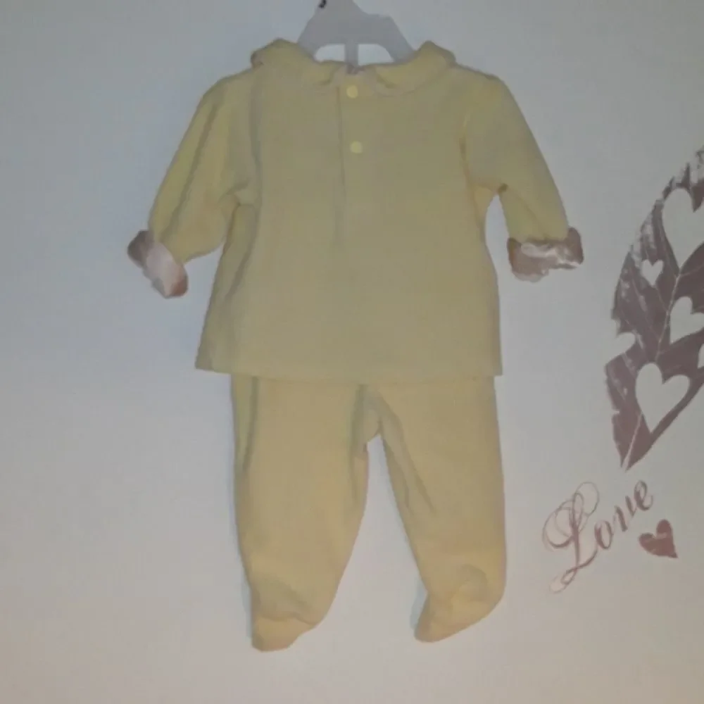 Gund adorable pale