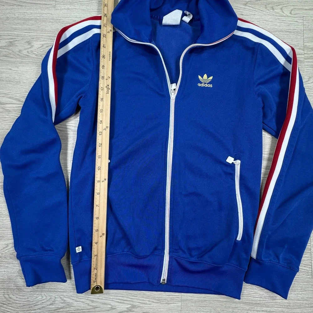 adidas *orders ship