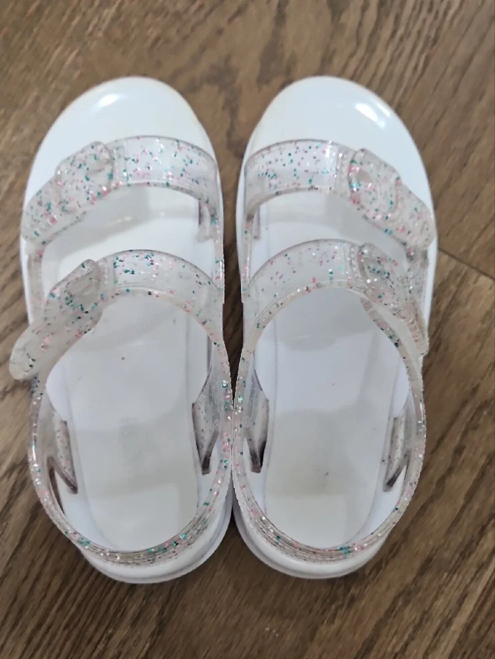 OshKosh Bgosh clear jelly