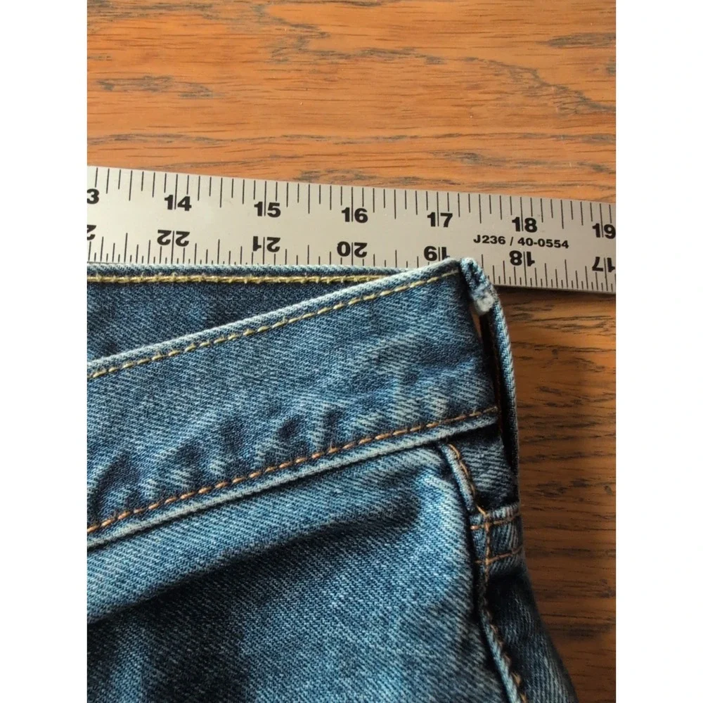Levis levi 550