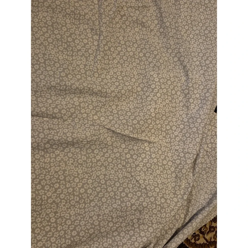 Shelli Segal lightweight laundry