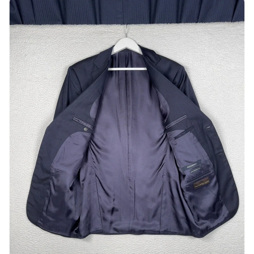 Suitsupply pure wool