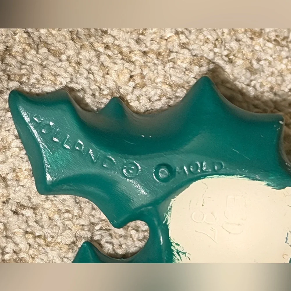 Holland Mold add touch