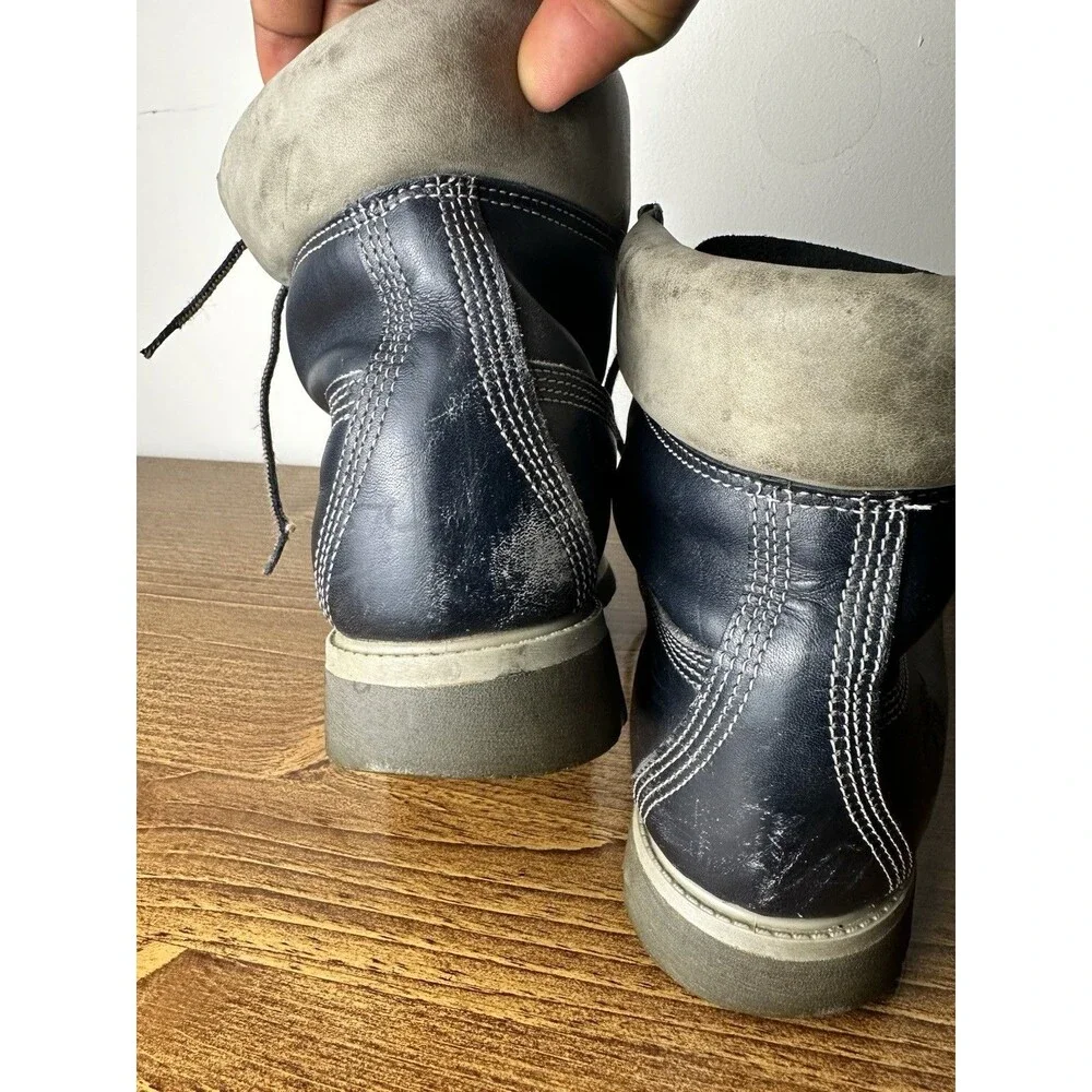 Timberland as right