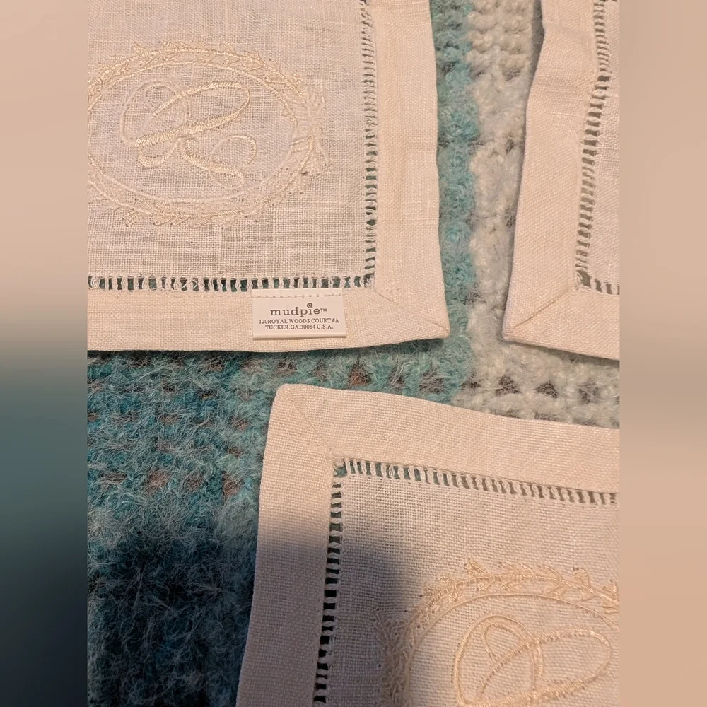 Mud Pie mudpie embroidered