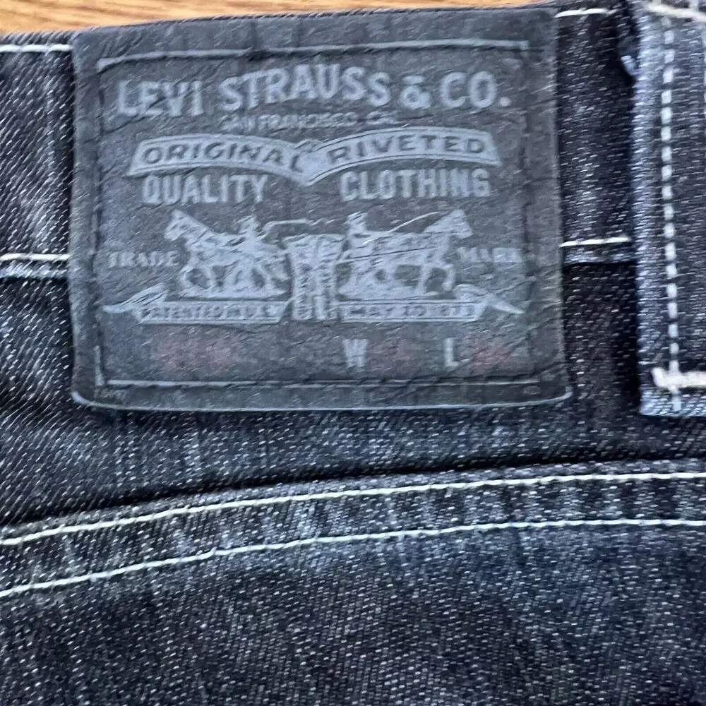 Levis elevate your