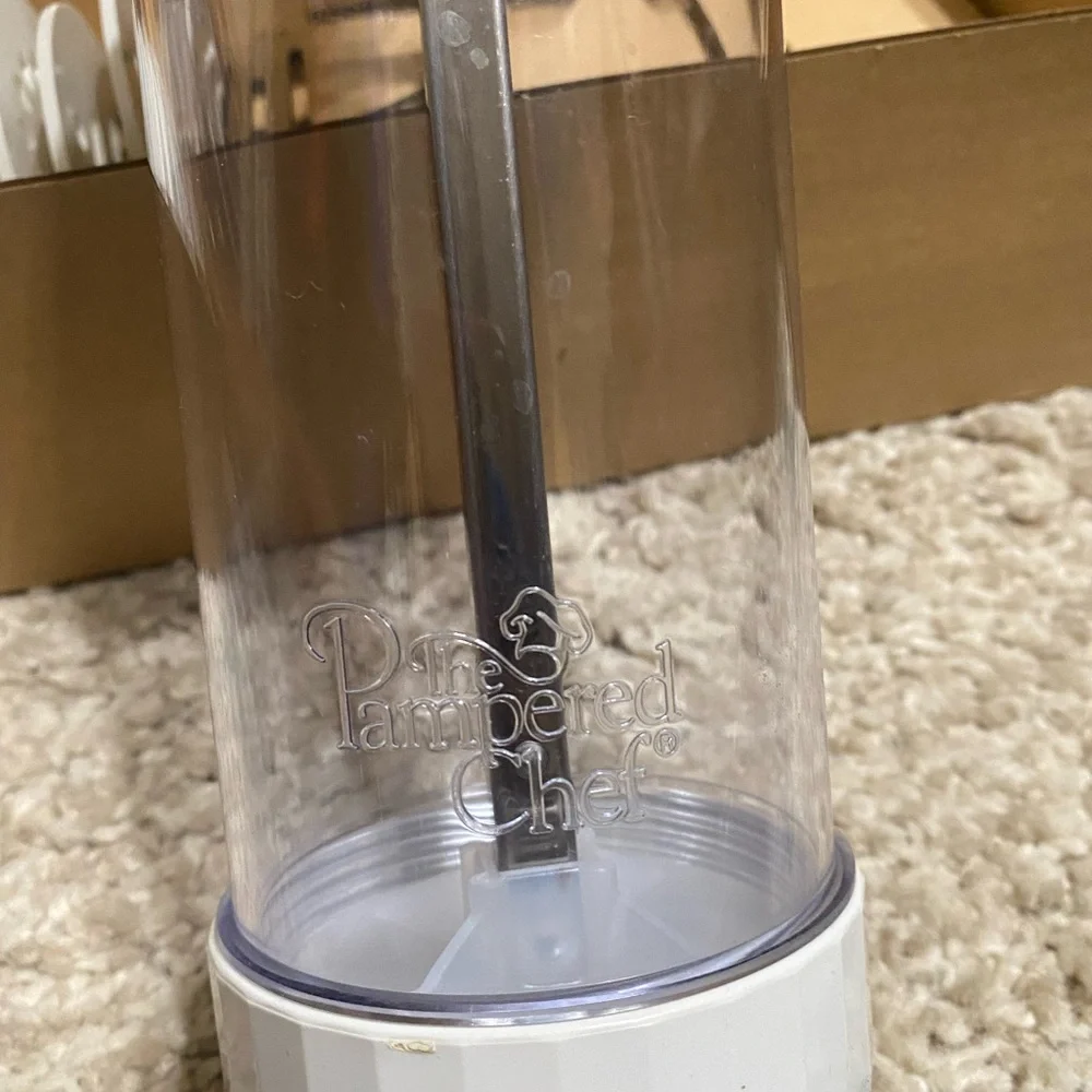 Pampered Chef Cookie Press with‎ Discs Missing 2 Discs