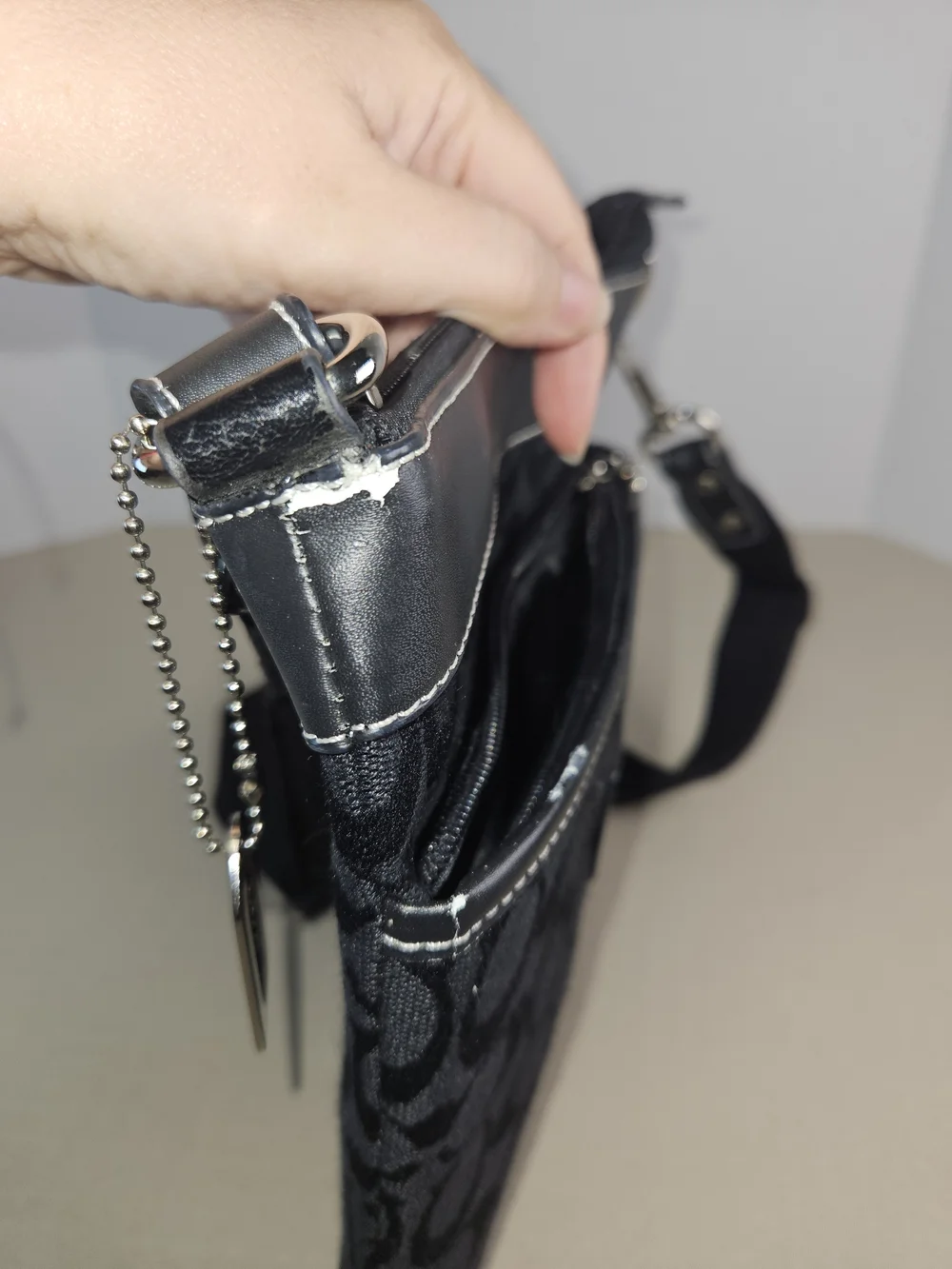 Coach crossbody signature