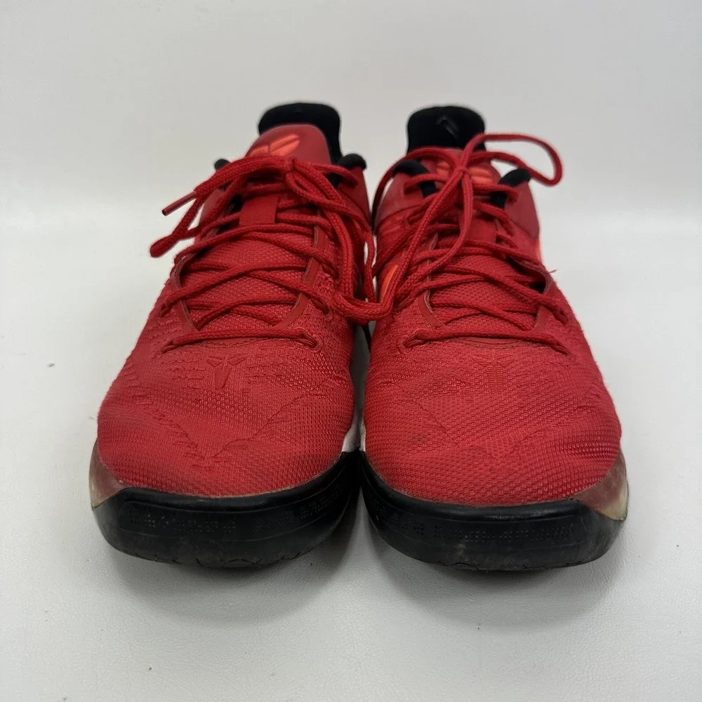 Nike kobe university