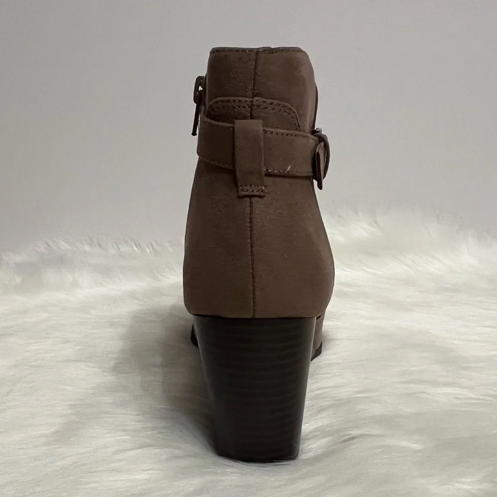 Market & Spruce product details
