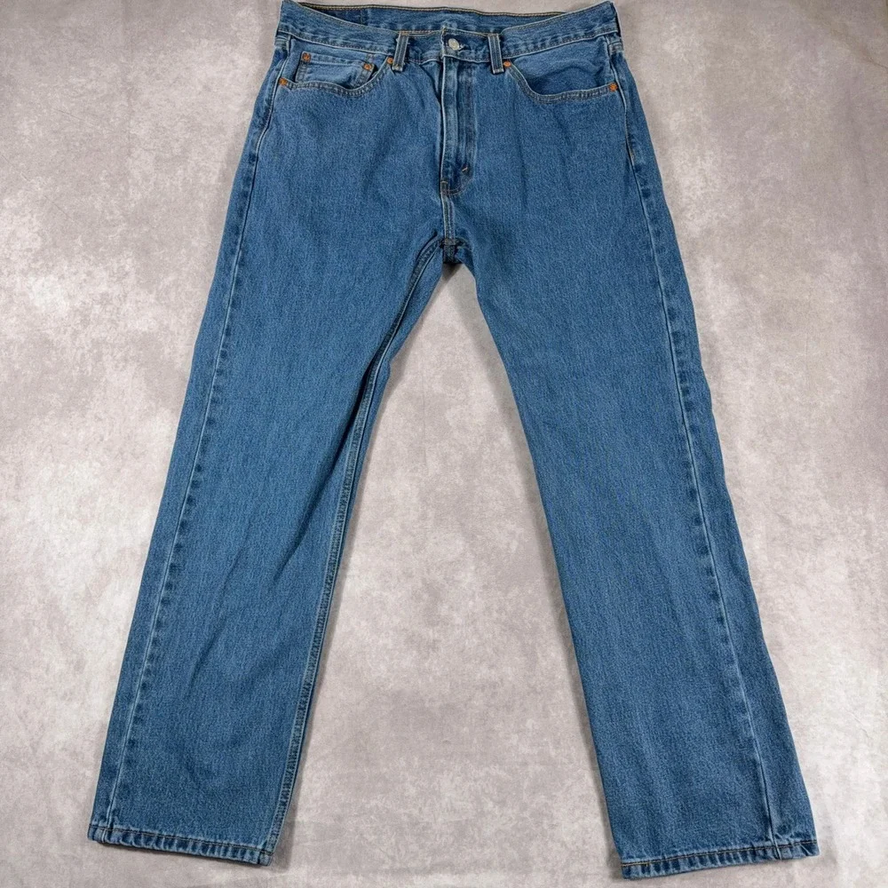 Levis please note