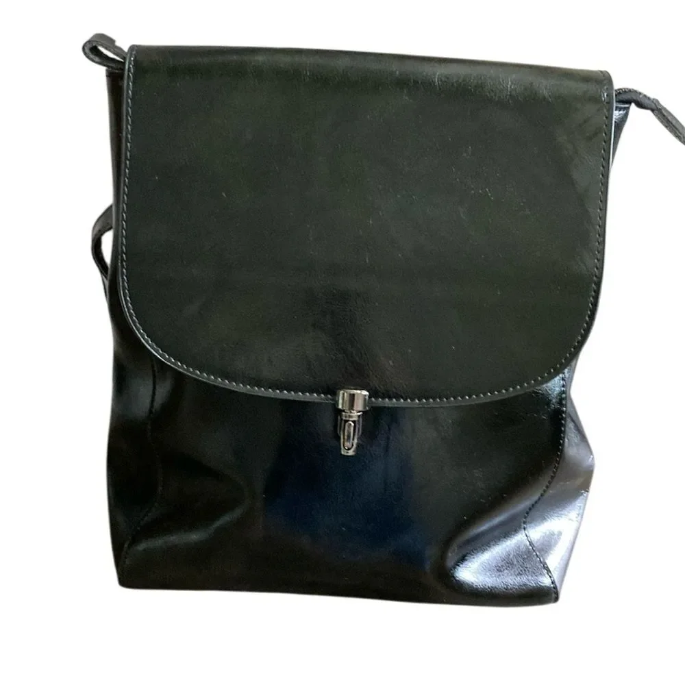 Heshe Black Leather Backpack Flap Closure‎ Classic Daypack Travel