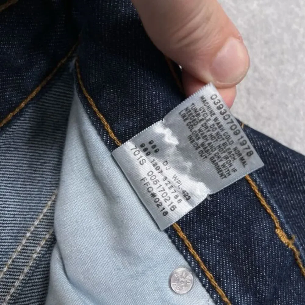 Levis all already