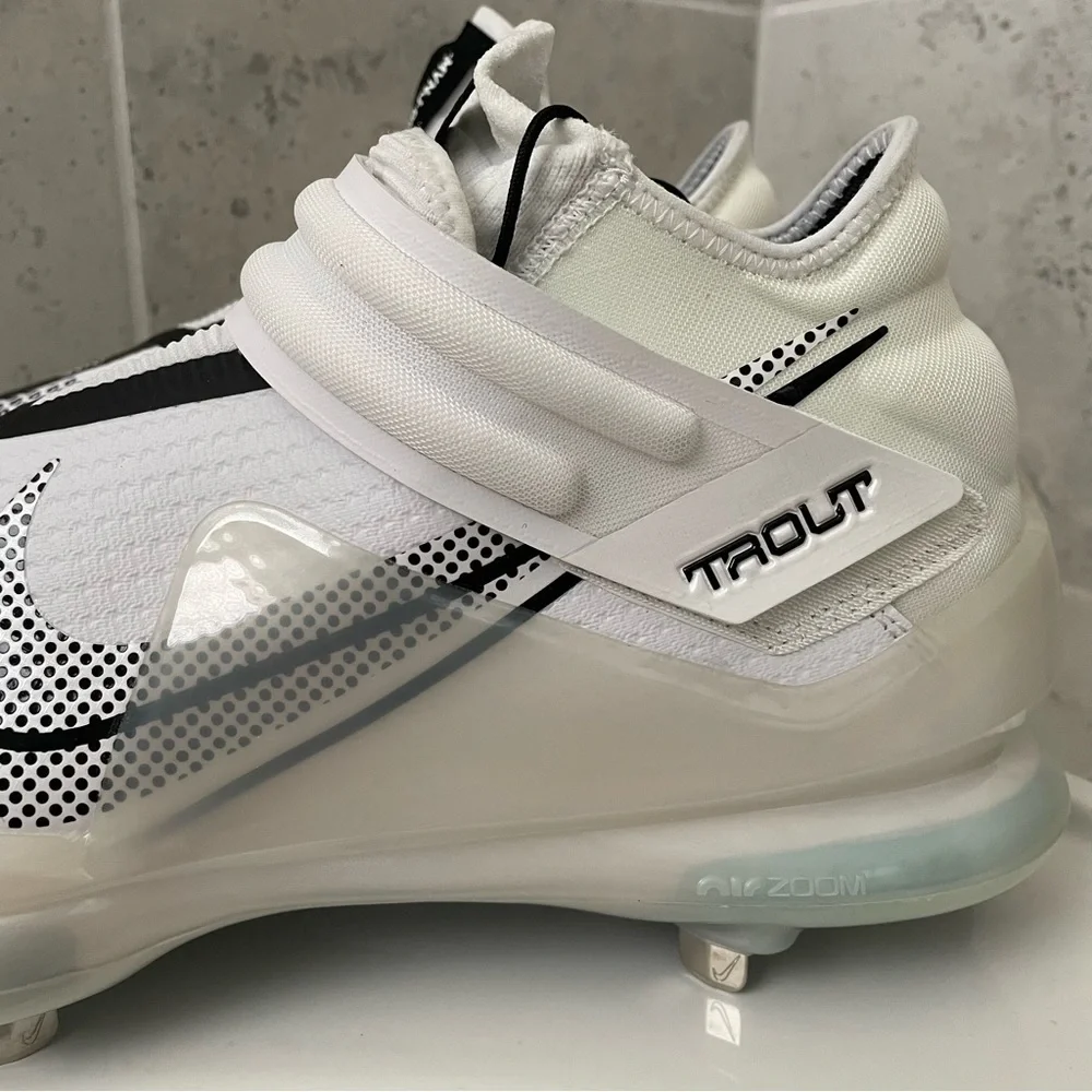Nike force zoom